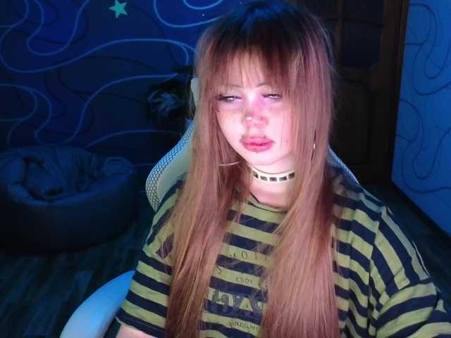 Virtikka live cam on BongaCams