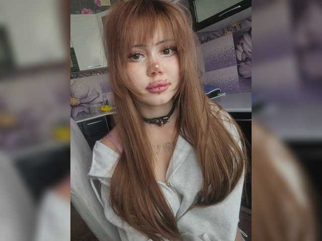 Virtikka live cam on BongaCams