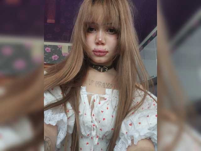 Virtikka live cam on BongaCams