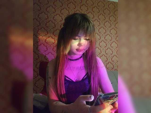 Virtikka live cam on BongaCams