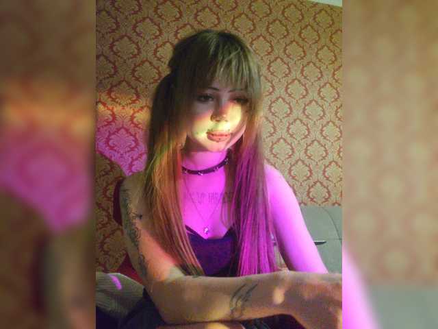 Virtikka live cam on BongaCams