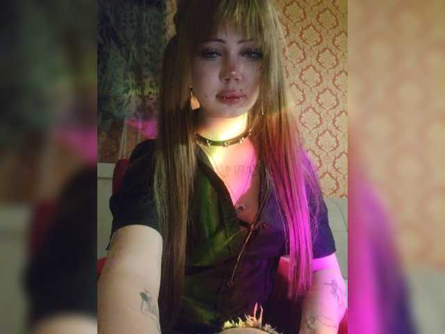 Virtikka live cam on BongaCams