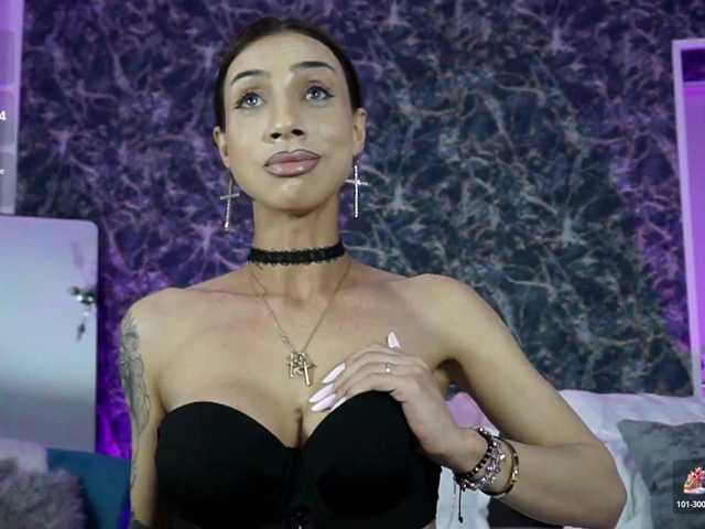 BriannaGolddenn