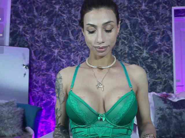 BriannaGolddenn