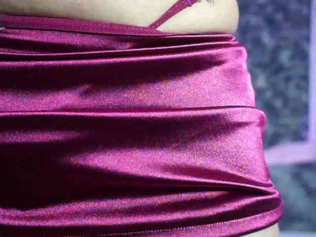 BriannaGolddenn webcam