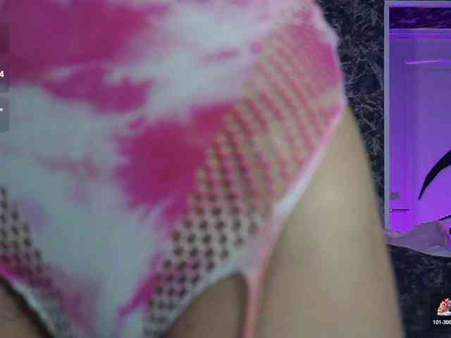 BriannaGolddenn webcam