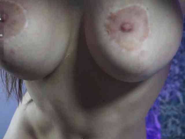 BriannaGolddenn webcam