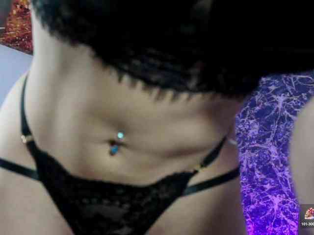 BriannaGolddenn webcam