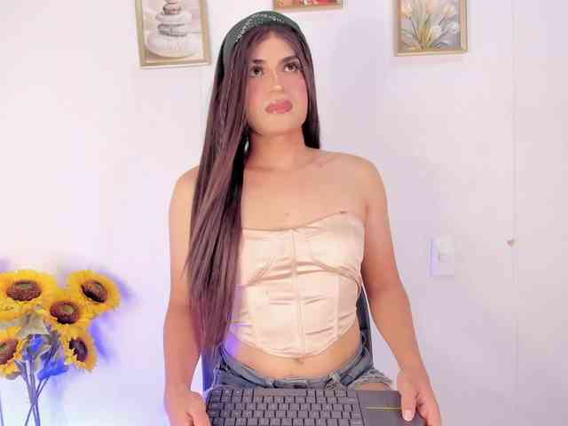 BellaDuval Sex Cam Show
