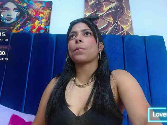 Bombom-brown webcam