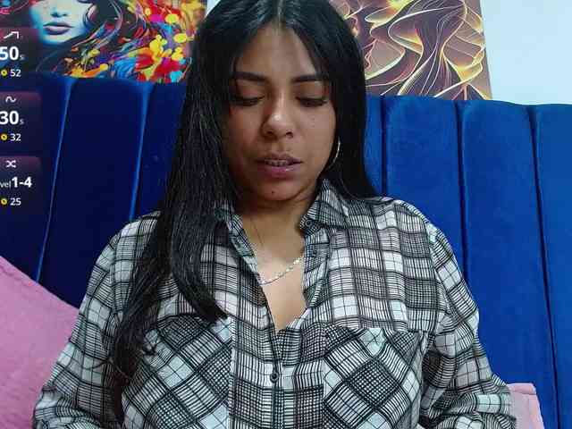 Bombom-brown webcam