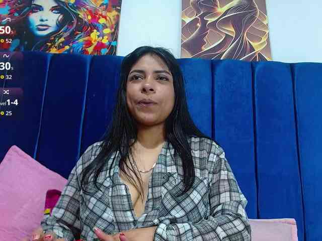 Bombom-brown webcam