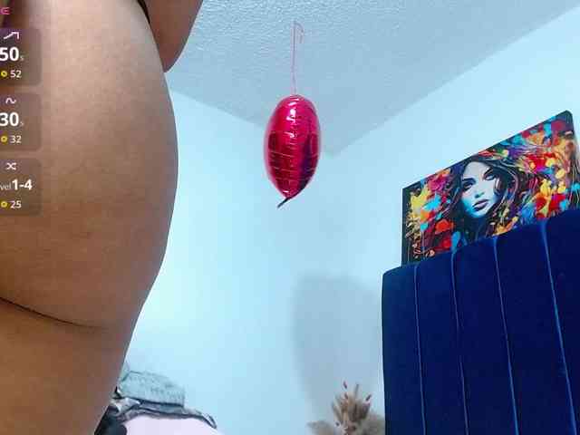 Bombom-brown webcam