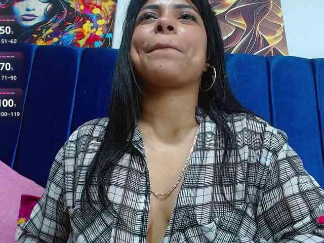 Bombom-brown webcam