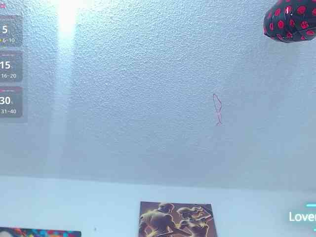 Bombom-brown webcam