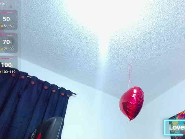 Bombom-brown webcam