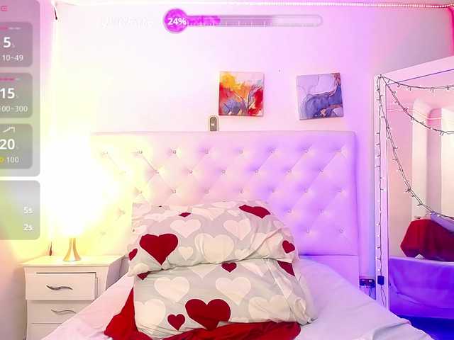 queendesiree live cam on BongaCams