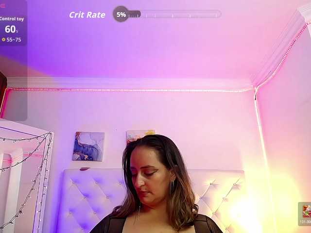 queendesiree live cam on BongaCams