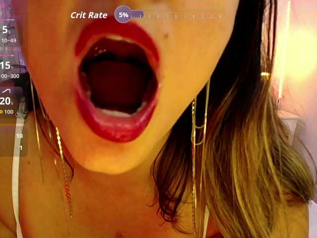 queendesiree live cam on BongaCams