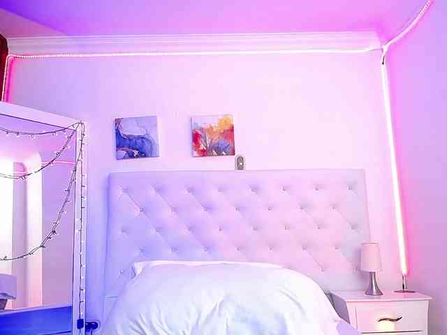 queendesiree webcam
