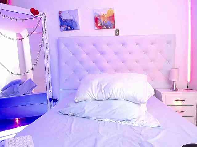 queendesiree webcam