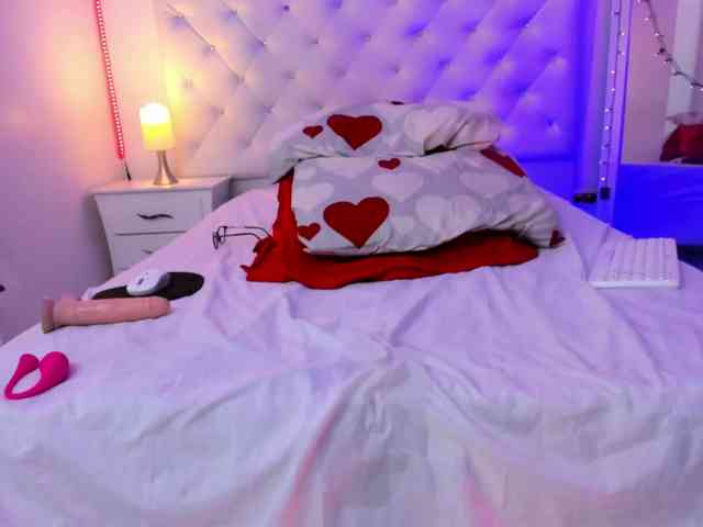 queendesiree Sex Cam Show