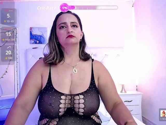 queendesiree webcam