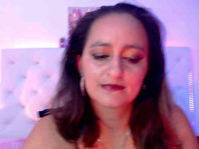 queendesiree webcam
