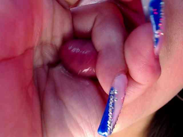 queendesiree webcam