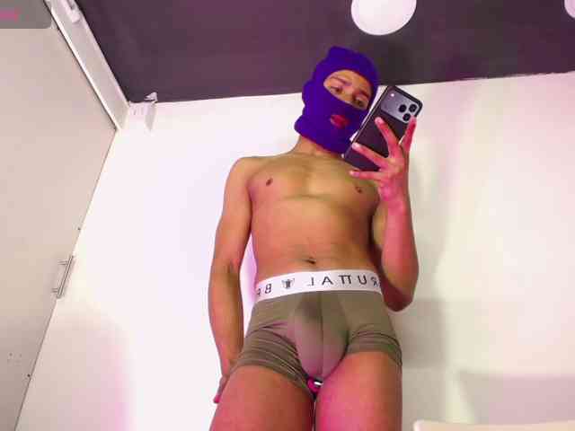izan-hot2 izan-hot2