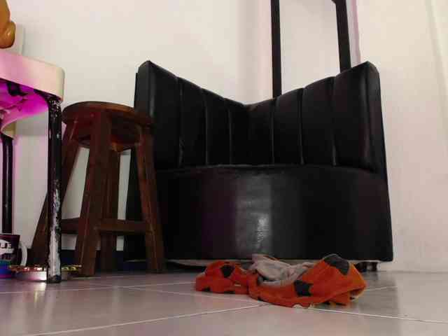 izan-hot2