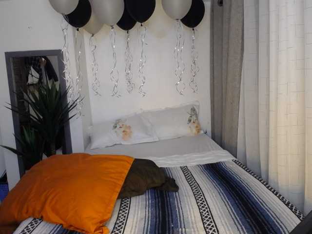 irahhotttie live cam on BongaCams