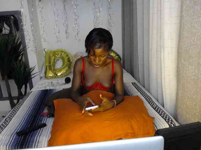 irahhotttie webcam