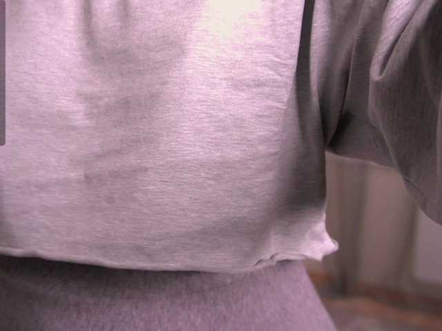 mia-roxxxx live cam on BongaCams
