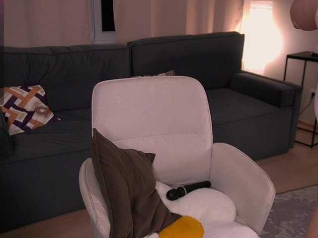mia-roxxxx live cam on BongaCams