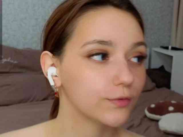 mia-roxxxx webcam