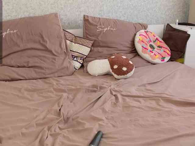 mia-roxxxx webcam