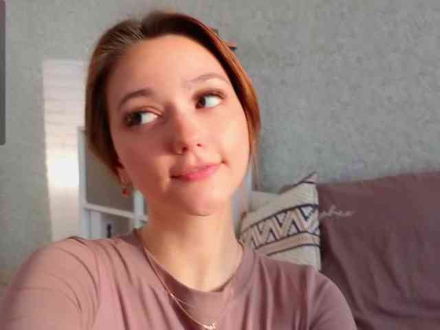 mia-roxxxx webcam