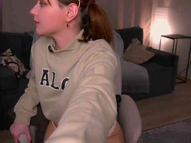 mia-roxxxx webcam