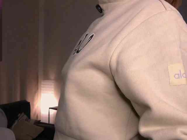 mia-roxxxx webcam