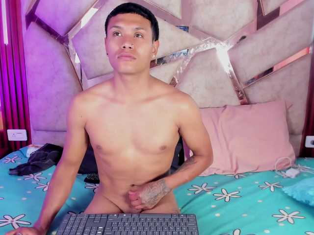 van-angel live cam on BongaCams
