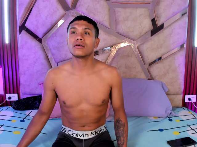 van-angel live cam on BongaCams