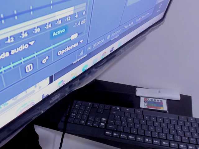 van-angel live cam on BongaCams