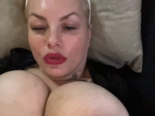 RobinLili Porn Show