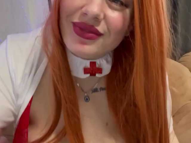 видео RobinLili