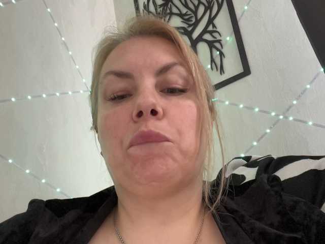 модель RobinLili