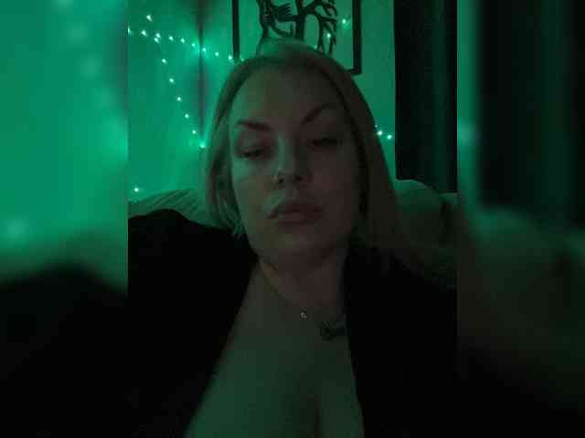 RobinLili webcam