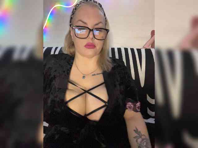 RobinLili webcam
