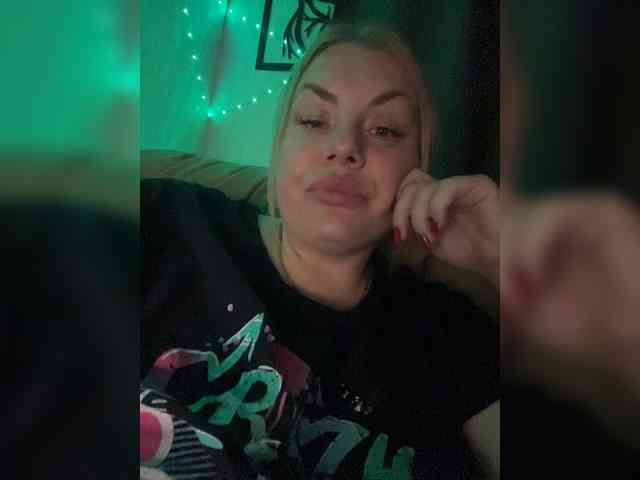 RobinLili webcam