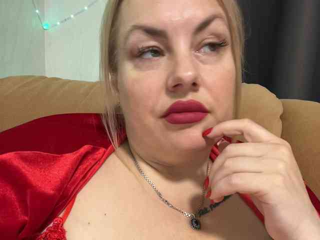 RobinLili webcam